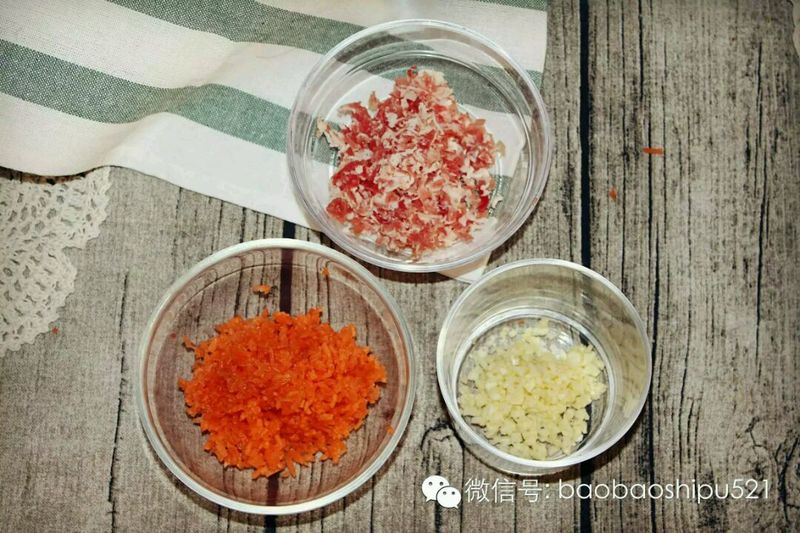 食材巧搭配，营养更加倍&nbsp;| 蒜香肉沫茄子夹的做法图解3