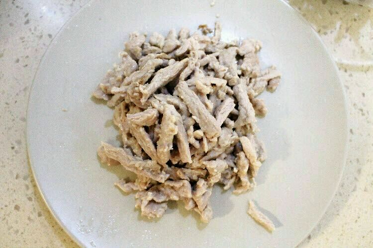 让宝宝流口水的下饭菜，专治各种食欲不振！宝宝版鱼香肉丝的做法图解5