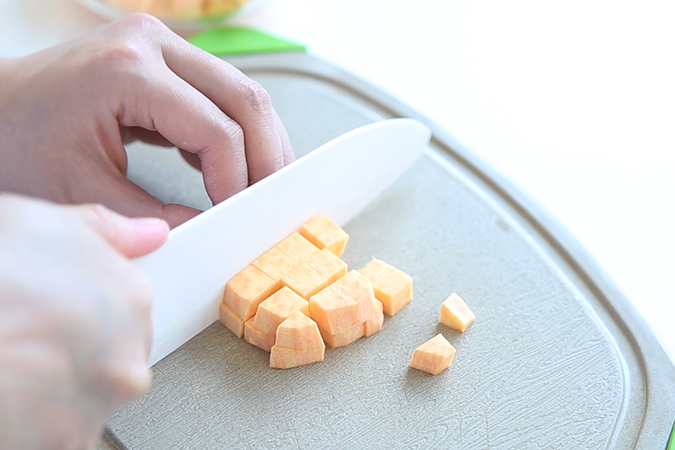 橙味地瓜泥 宝宝辅食微课堂的做法图解2