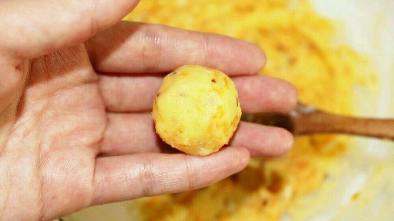 这样的蔬菜小丸子，一口一个非常过瘾！的做法图解10