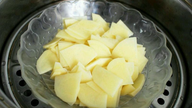 这样的蔬菜小丸子，一口一个非常过瘾！的做法图解3