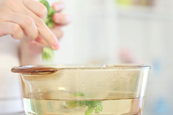 鸡蛋蔬菜杯 宝宝辅食微课堂的做法图解4