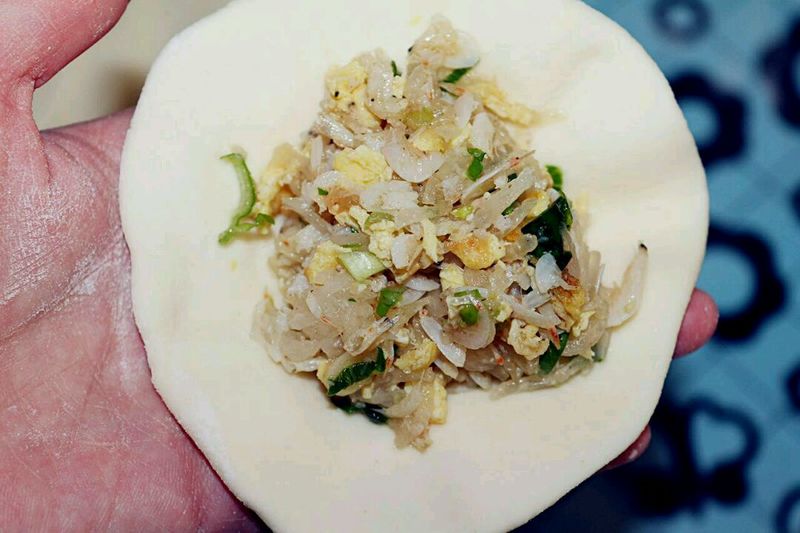 补钙食谱，萝卜虾皮馅饼的做法图解11