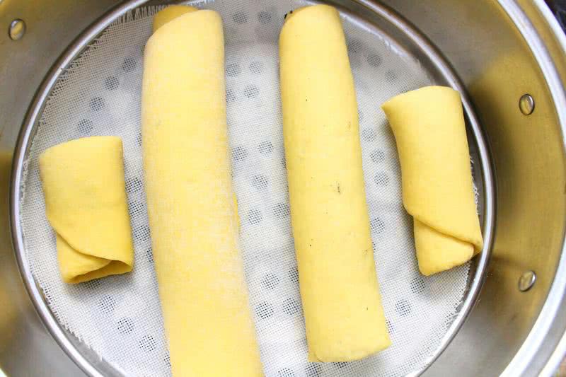 南瓜黑芝麻馒头卷 宝宝健康食谱的做法图解11