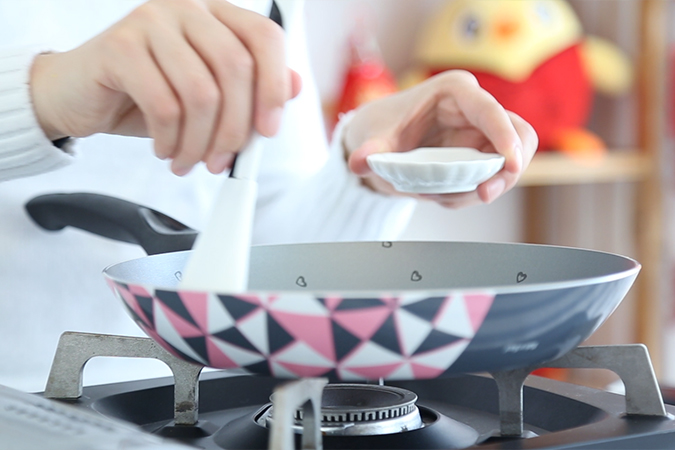 餐桌上的灯笼 宝宝辅食微课堂的做法图解6