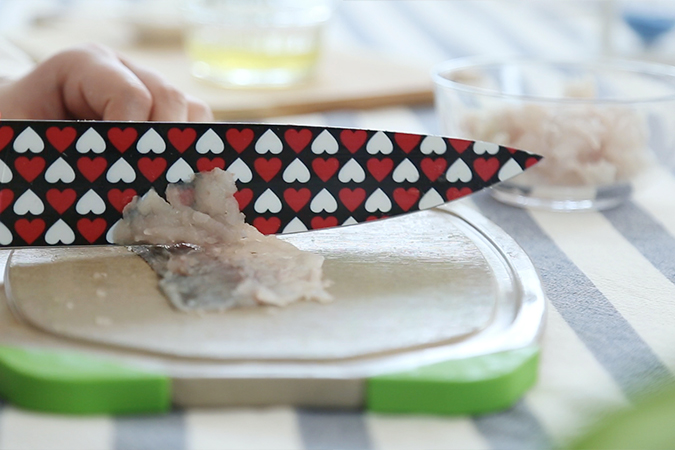 自制翡翠鱼丸 宝宝辅食微课堂的做法图解4