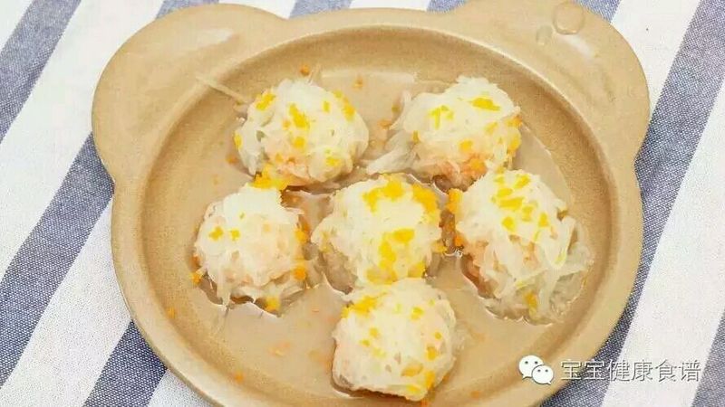 这才是宝宝吃虾的正确搭配，鲜嫩爽口超Q，下次就这么做！的做法图解9