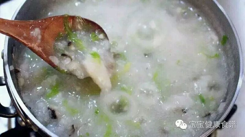 这碗生滚鱼片粥，我家小宝一滴没剩喝光光！的做法图解8