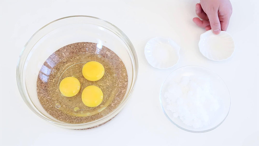 宝宝辅食微课堂  蒸出来的蛋糕的做法图解2