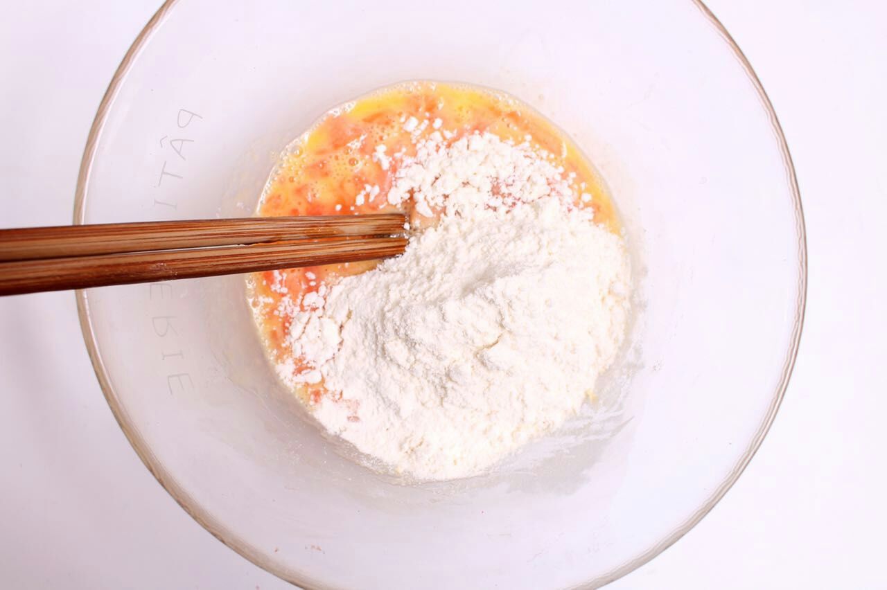 番茄鸡蛋饼 宝宝健康食谱的做法图解6