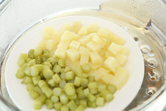 芦笋土豆泥 宝宝辅食微课堂的做法图解5