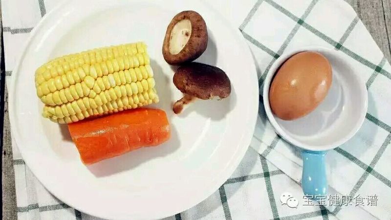 给宝宝吃玉米的好处超乎你想象——香甜玉米羹的做法图解1
