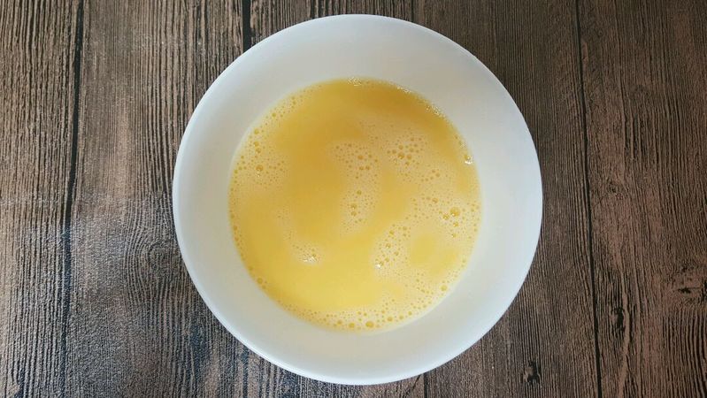 吃什么营养又健康呢？简单易做百搭之选！宝宝厚蛋烧的做法图解2