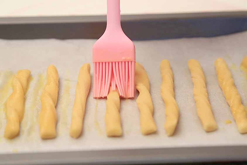 宝宝辅食微课堂 自制宝宝磨牙棒的做法图解13