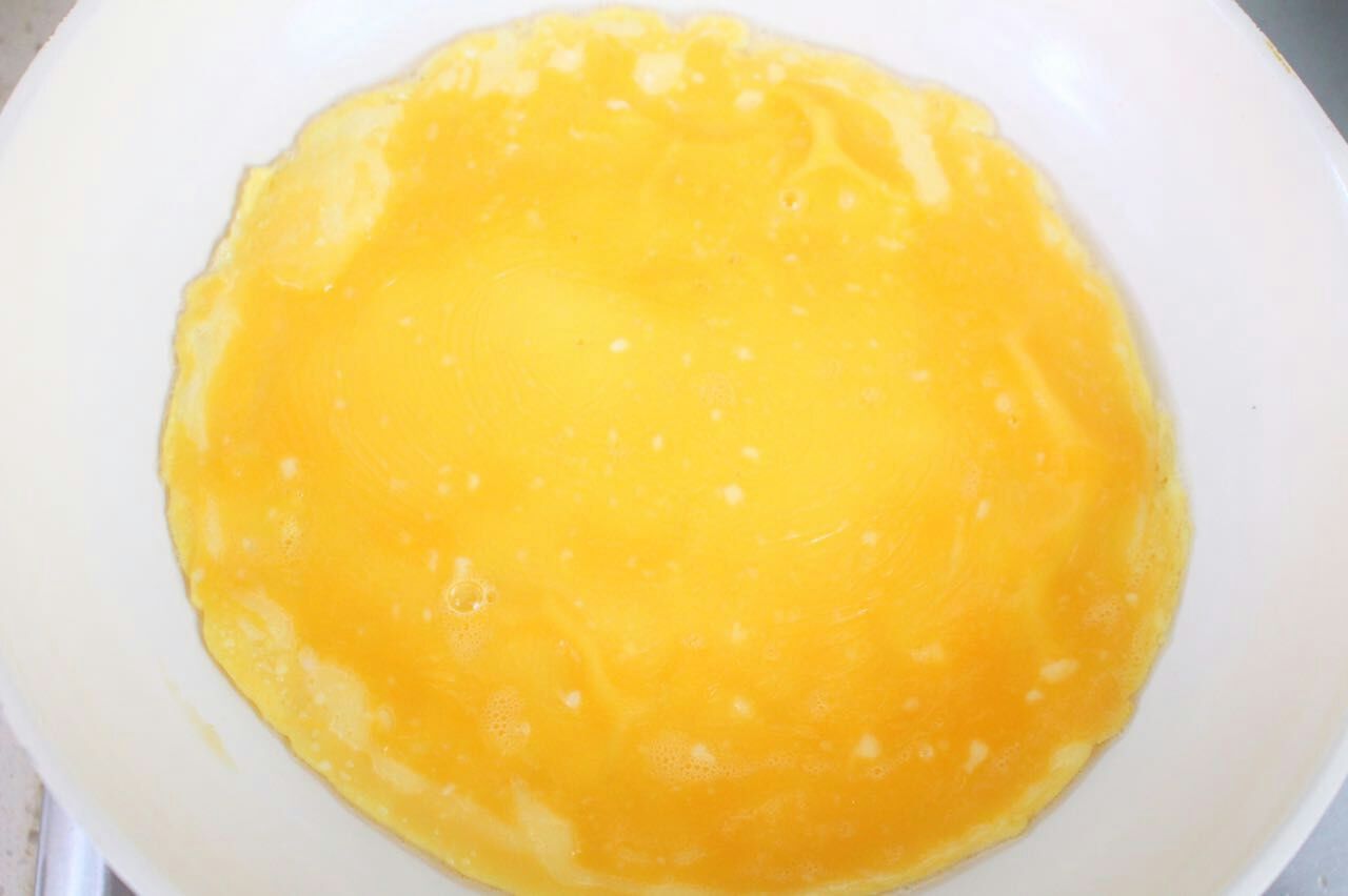 秋葵蛋卷 宝宝健康食谱的做法图解5