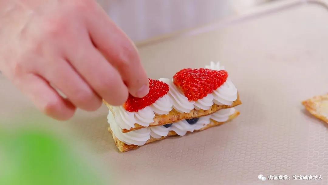 草莓千层酥 宝宝辅食食谱的做法图解14