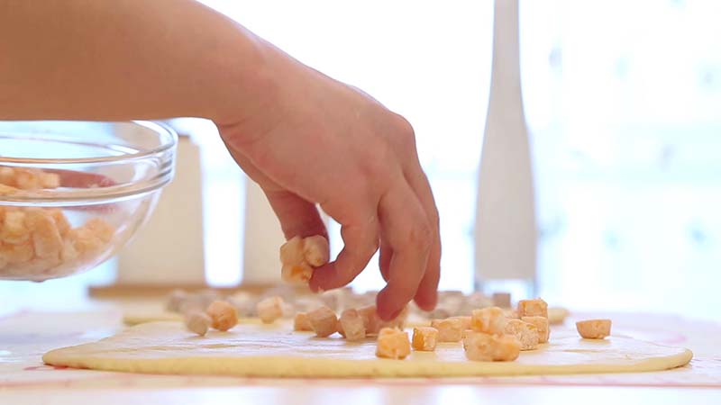 宝宝辅食微课堂  粗粮奶黄馒头的做法图解12