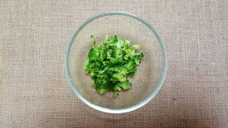 增进食欲、提高抵抗力的营养粥！鸡肉蔬菜粥的做法图解5