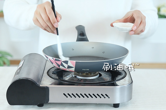 奶香南瓜浓汤 宝宝辅食微课堂的做法图解3