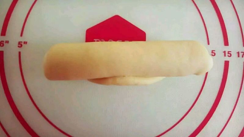 娃和大人的活力早餐吃点啥？香气扑鼻的黄油面包卷！的做法图解10