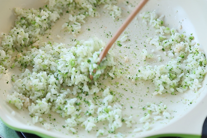 西兰花虾蓉饭 宝宝辅食微课堂的做法图解8