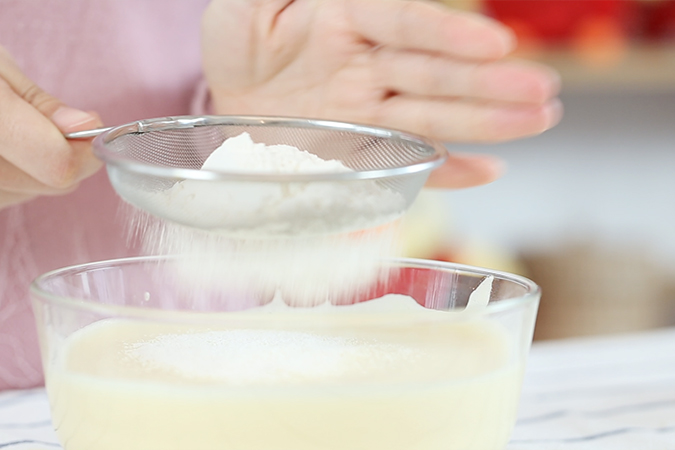 鸡”祥如意蒸蛋糕 宝宝辅食微课堂的做法图解6