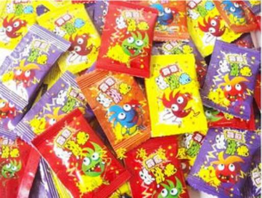 太恐怖了！除了辣条，这四类廉价小零嘴也千万别让孩子买