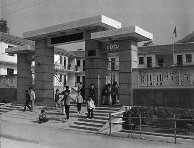 △全国第一所希望小学&mdash;&mdash;安徽省金寨县希望小学