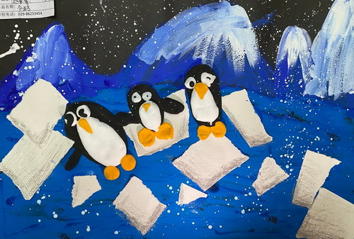 企鹅画画作品