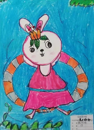 小兔子游泳绘画图片