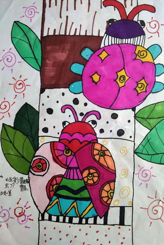 七彩瓢虫创意画