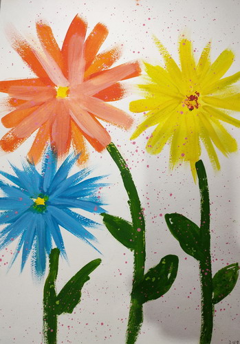 五彩花朵创意画