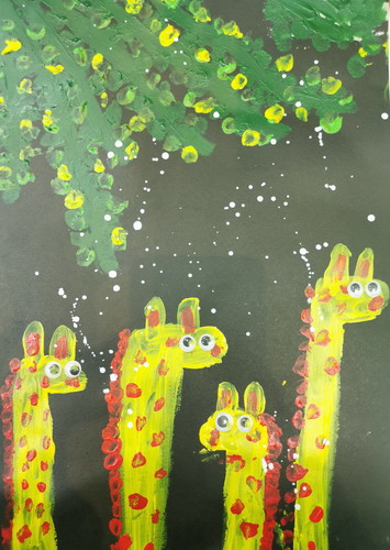 长颈鹿画画作品