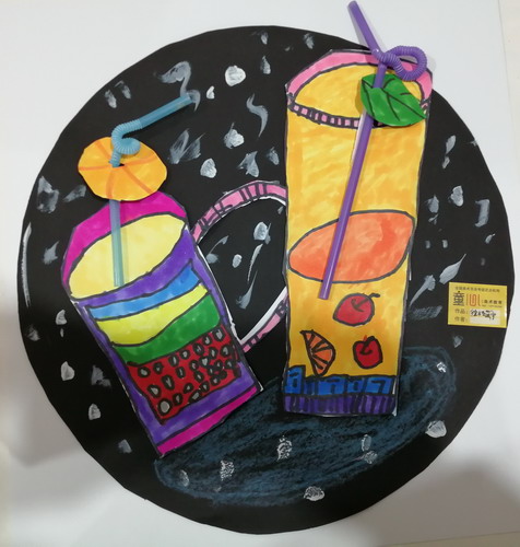美味果汁小学生绘画