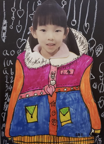 冬天的第一件羽绒服画简单好看