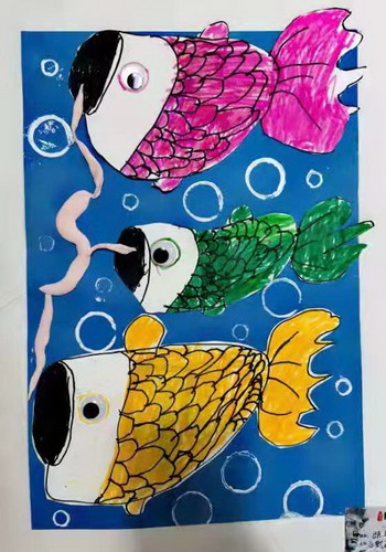 飘扬的鱼旗儿童画一等奖