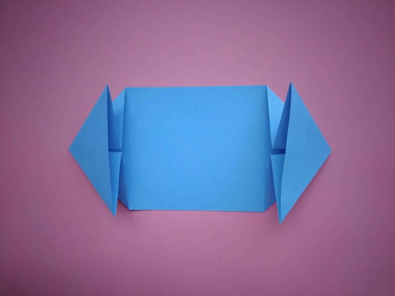 坦克折纸玩具是小时候最爱玩的，你还记得吗？