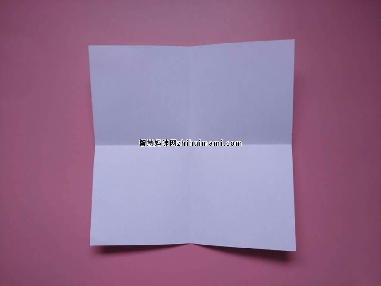 小巧可爱的衬衫折纸步骤，简单几步就做好