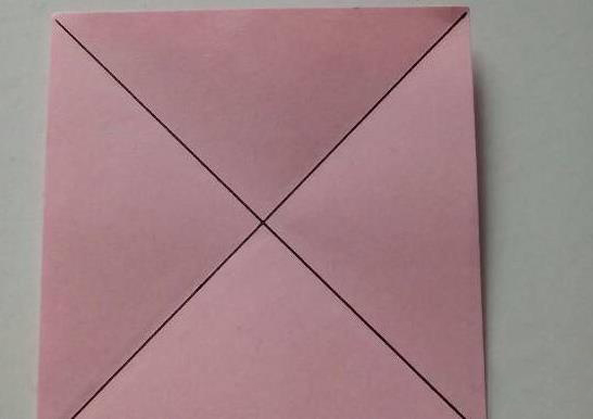 新年元旦折精致小花球的折纸方法教程详细图解